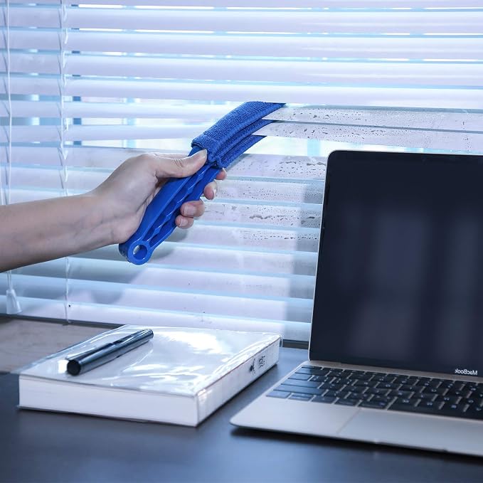 Window Blind Cleaner